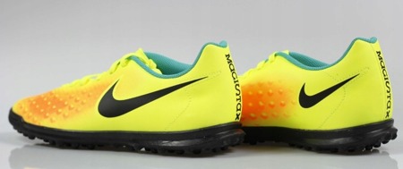 Nike Magistax Ola TF shoes on Orlik Turf 708 R.39