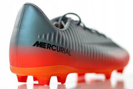 BUTY NIKE KORKI JR MERCURIAL VICTORY FG 001